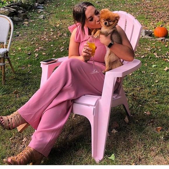 Meet your Posher, April - Picture 2 of 5